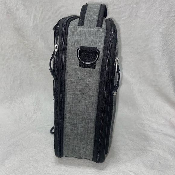 Tommy Bahama Expandable Lunch Pack Grey - Picture 5 of 11